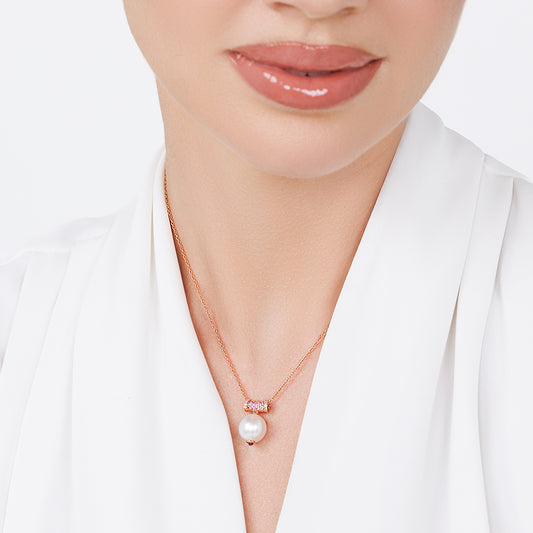 White Pearl Necklace