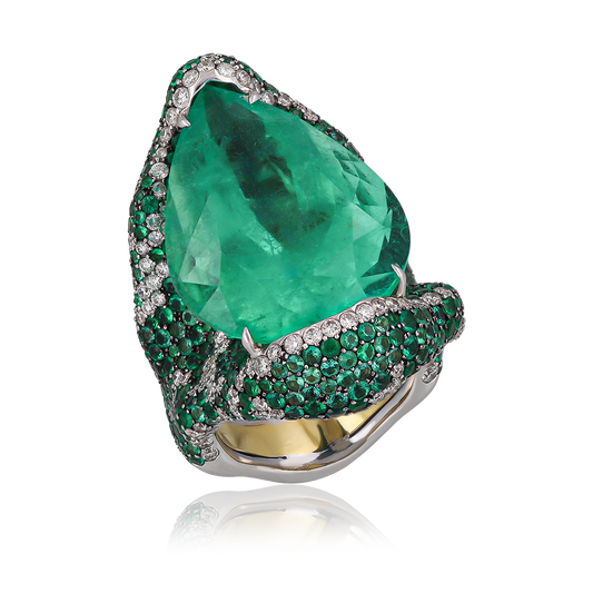Exotic Emerald Ring