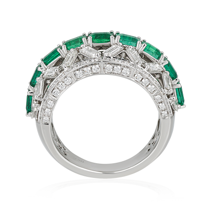 Diamond & Emerald Ring